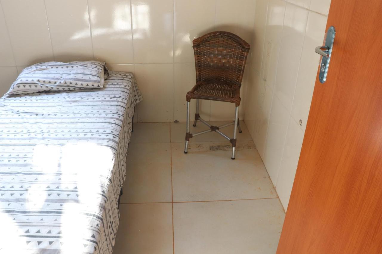 Casa Com 03 Quartos Tendo 02 Com Ar Condicionado No Asfalto A 1,5 Km Do Centro Chapada dos Guimarães Dış mekan fotoğraf